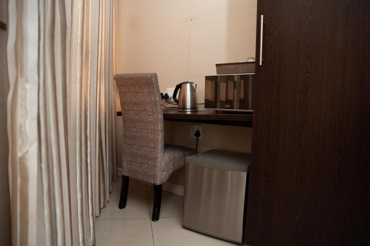 Bayside Hotel 100 Pixley Kaseme Street Durban Exteriör bild